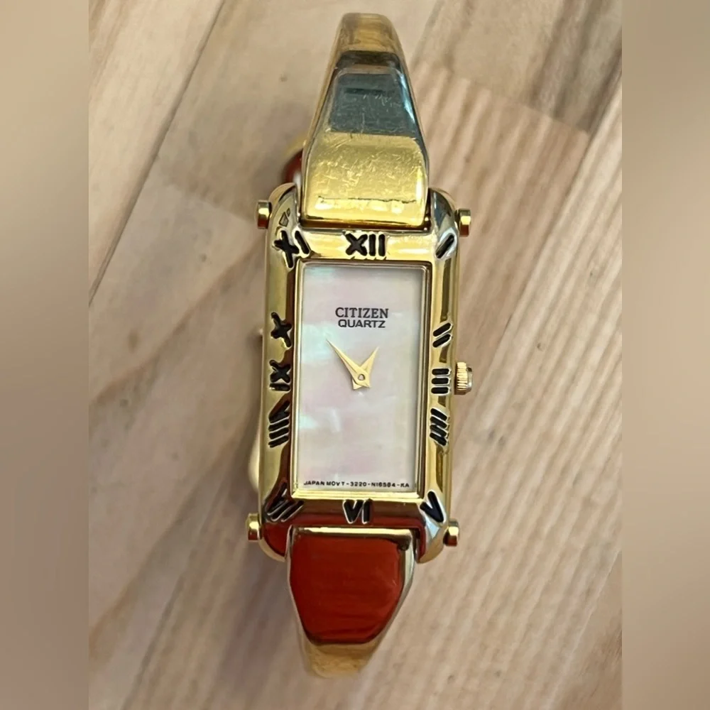 Citizen Ladies Watch Gold-Tone Bangle Bracelet Rainbow Pearl Rectangular Dial